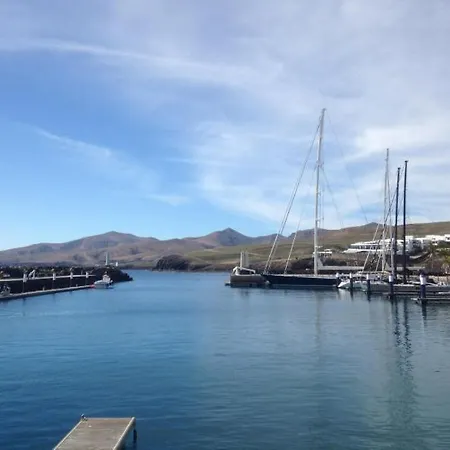 Leandra With Sea Views And A Mini Tennis Court
